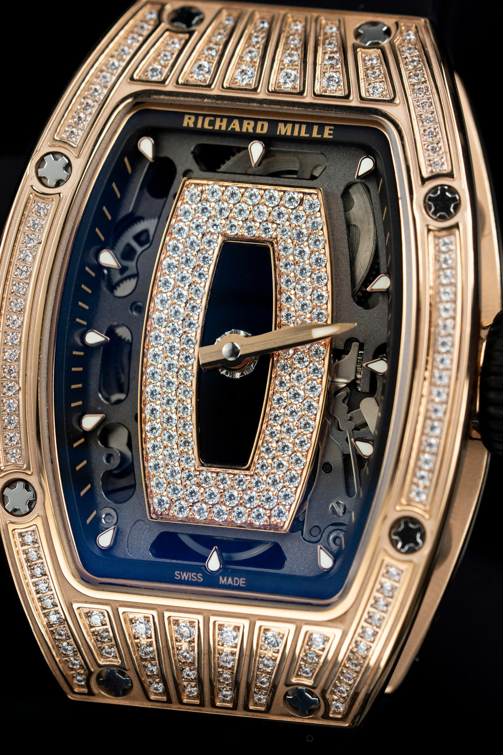 Đồng Hồ Richard Mille Rep 1 1 RM07-01 Nữ Đính Đá Dây Cao Su Đen Xưởng ZF 32x46mm (1) Đồng Hồ Richard Mille Rep 1 1 RM07-01 Nữ Đính Đá Dây Cao Su Đen Xưởng ZF 32x46mm (1)