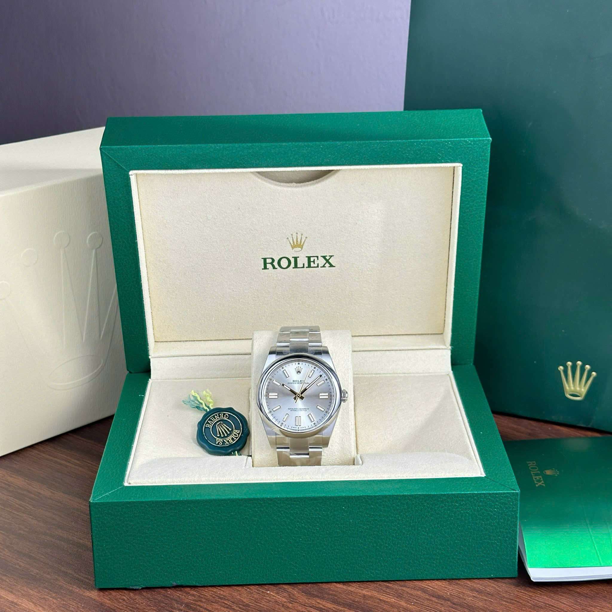 Đồng Hồ Rolex Chế Tác Oyster Perpetual 124300 Mặt Số Bạc Nhà Máy Clean 41mm (5)