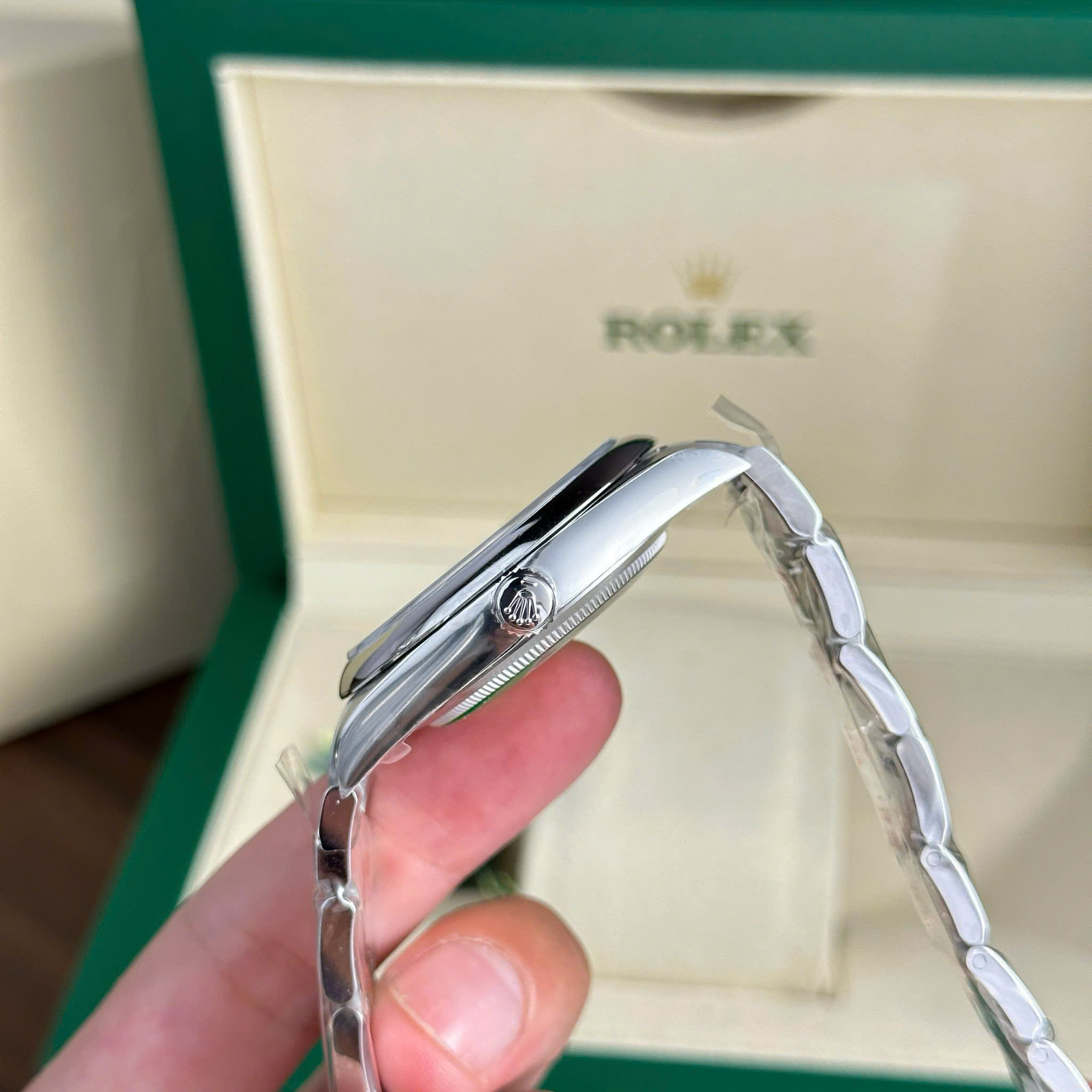 Đồng Hồ Rolex Chế Tác Oyster Perpetual 124300 Mặt Số Bạc Nhà Máy Clean 41mm (9)