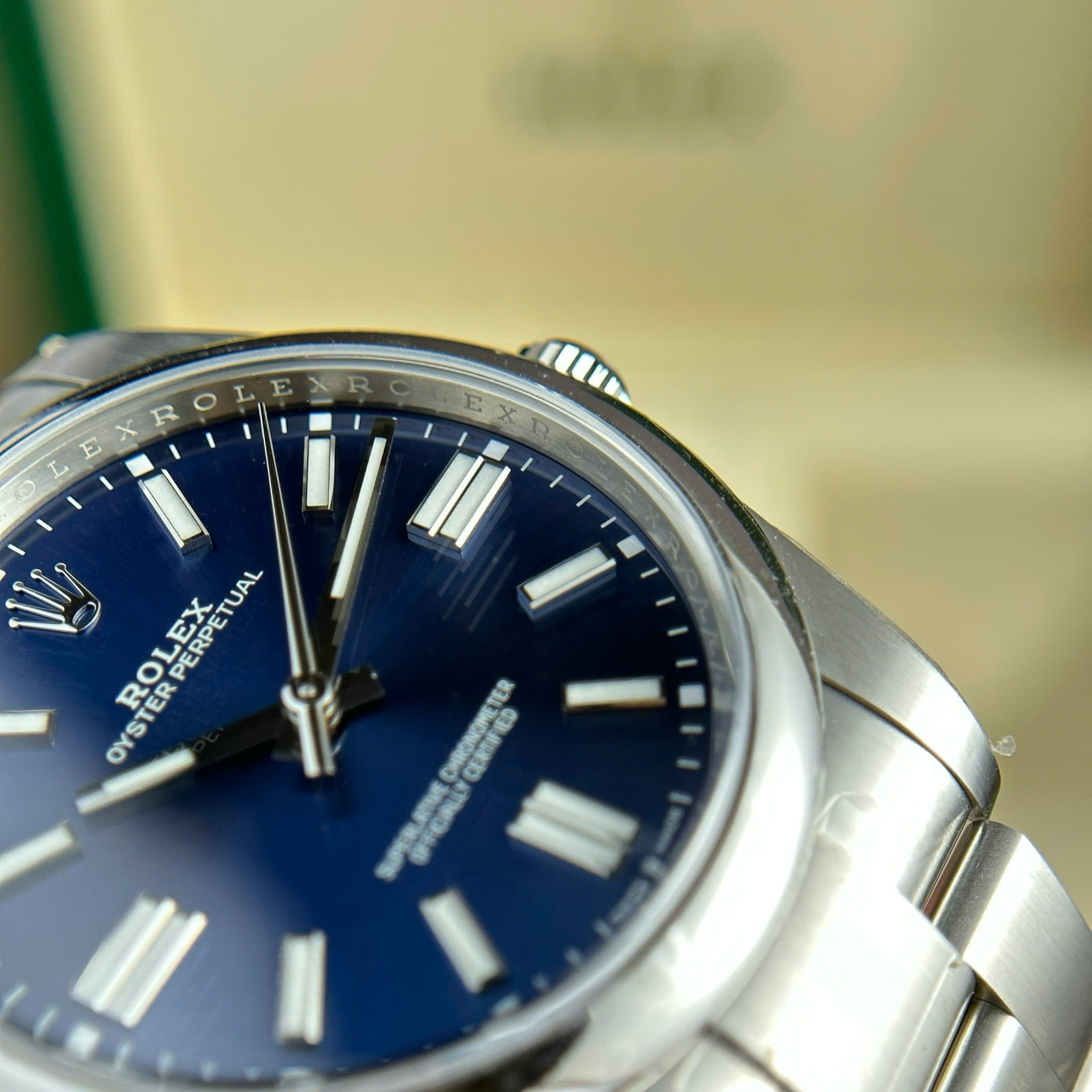 Đồng Hồ Rolex Chế Tác Oyster Perpetual 124300 Mặt Số Blue Nhà Máy Clean 41mm (3)