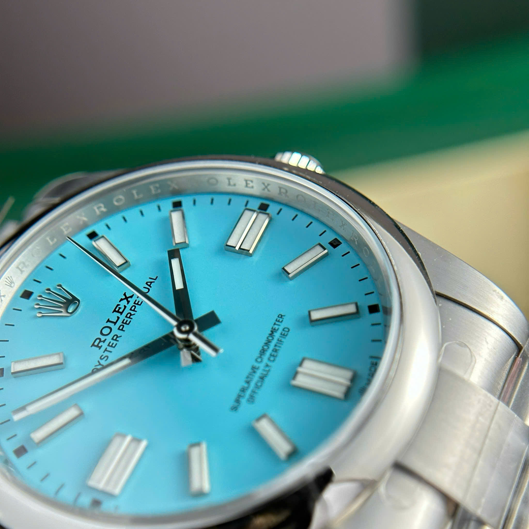 Đồng Hồ Rolex Chế Tác Oyster Perpetual 124300 Mặt Số Xanh Băng Nhà Máy Clean 41mm (8)