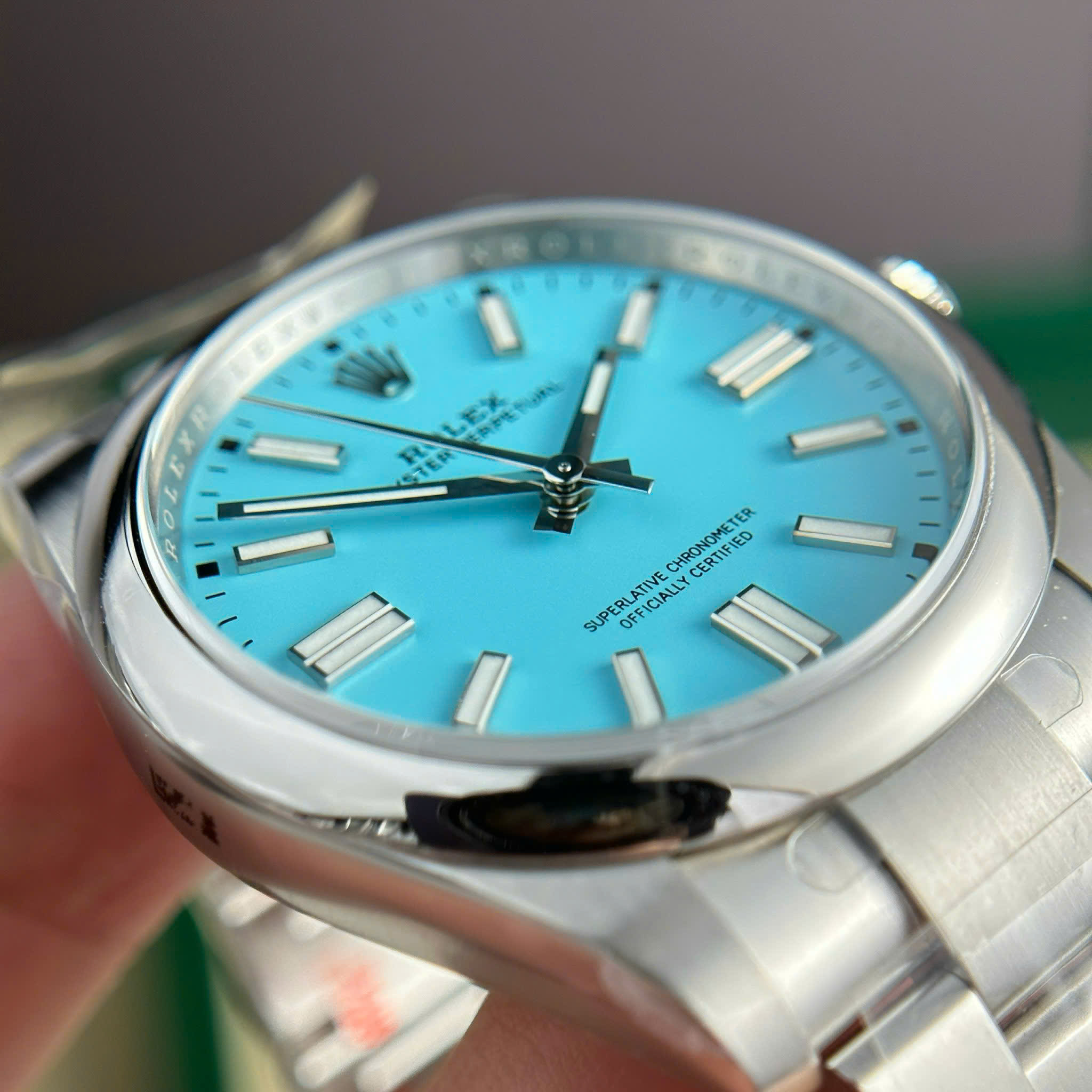 Đồng Hồ Rolex Chế Tác Oyster Perpetual 124300 Mặt Số Xanh Băng Nhà Máy Clean 41mm (9)