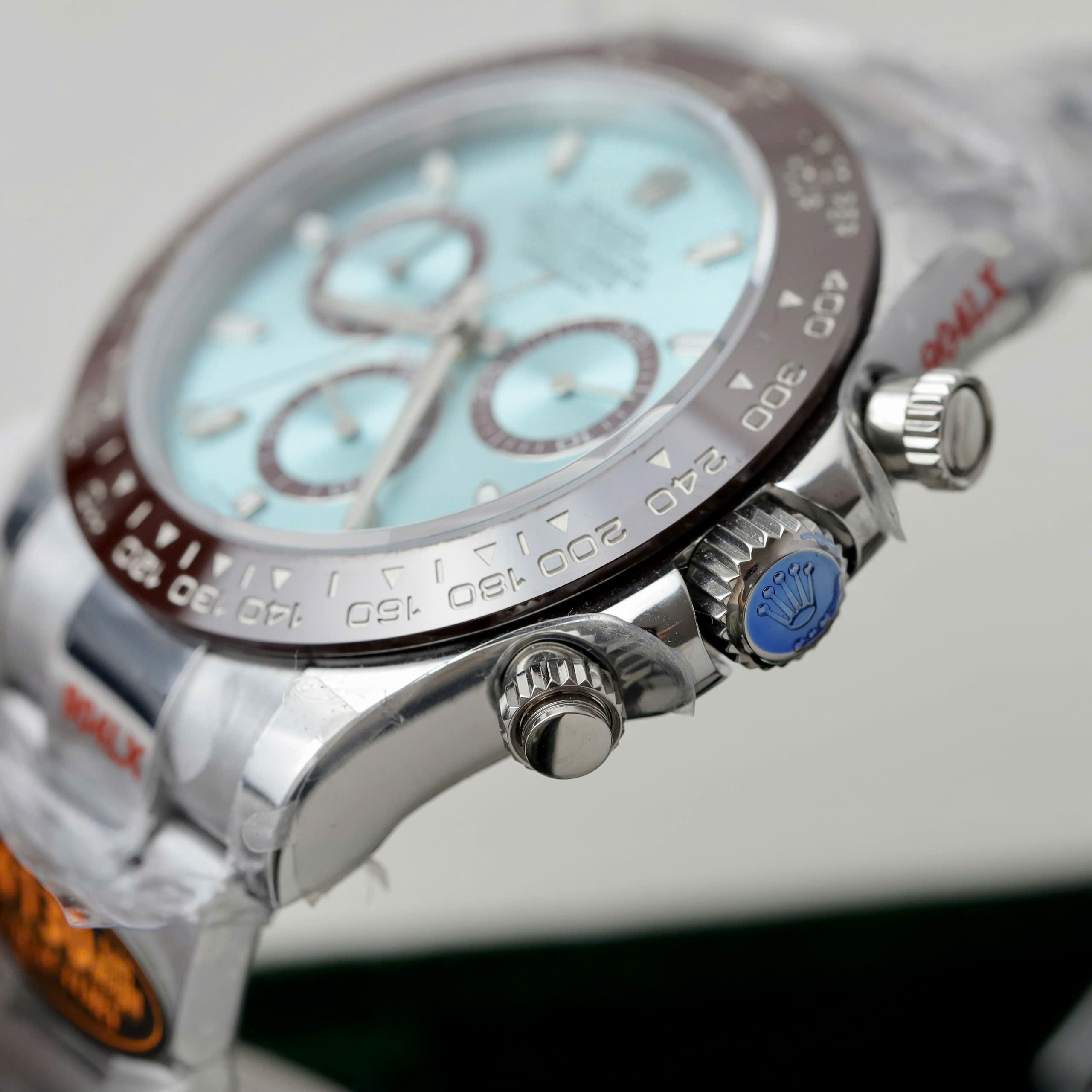 Đồng Hồ Rolex Cosmograph Daytona 116506LN Mặt Xanh Băng 182 Grams Xưởng QF 40mm (4)