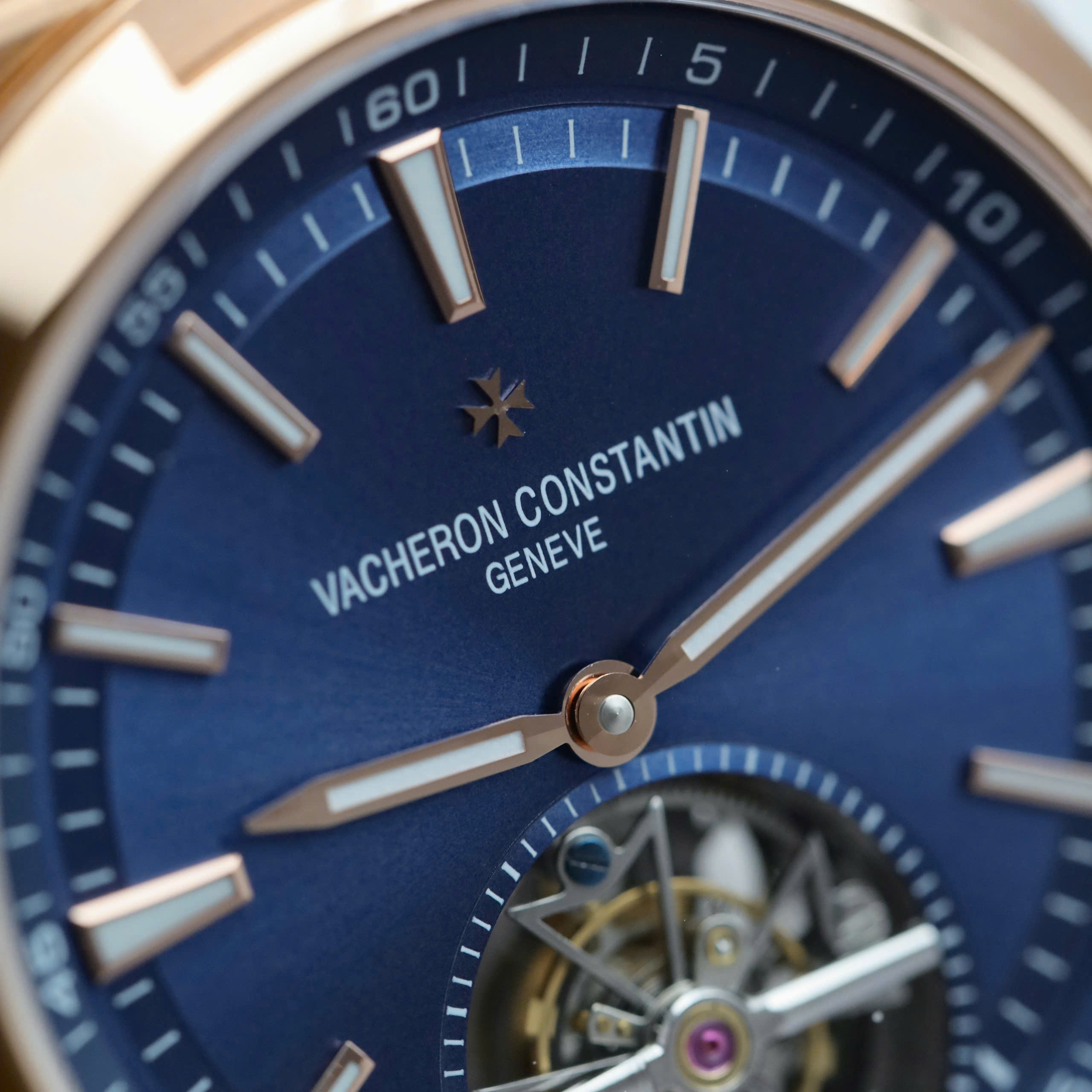 Đồng Hồ Vacheron Constantin Chế Tác Overseas 6000V Tourbillon Vàng Hồng Xưởng BBR 42,5mm (1)