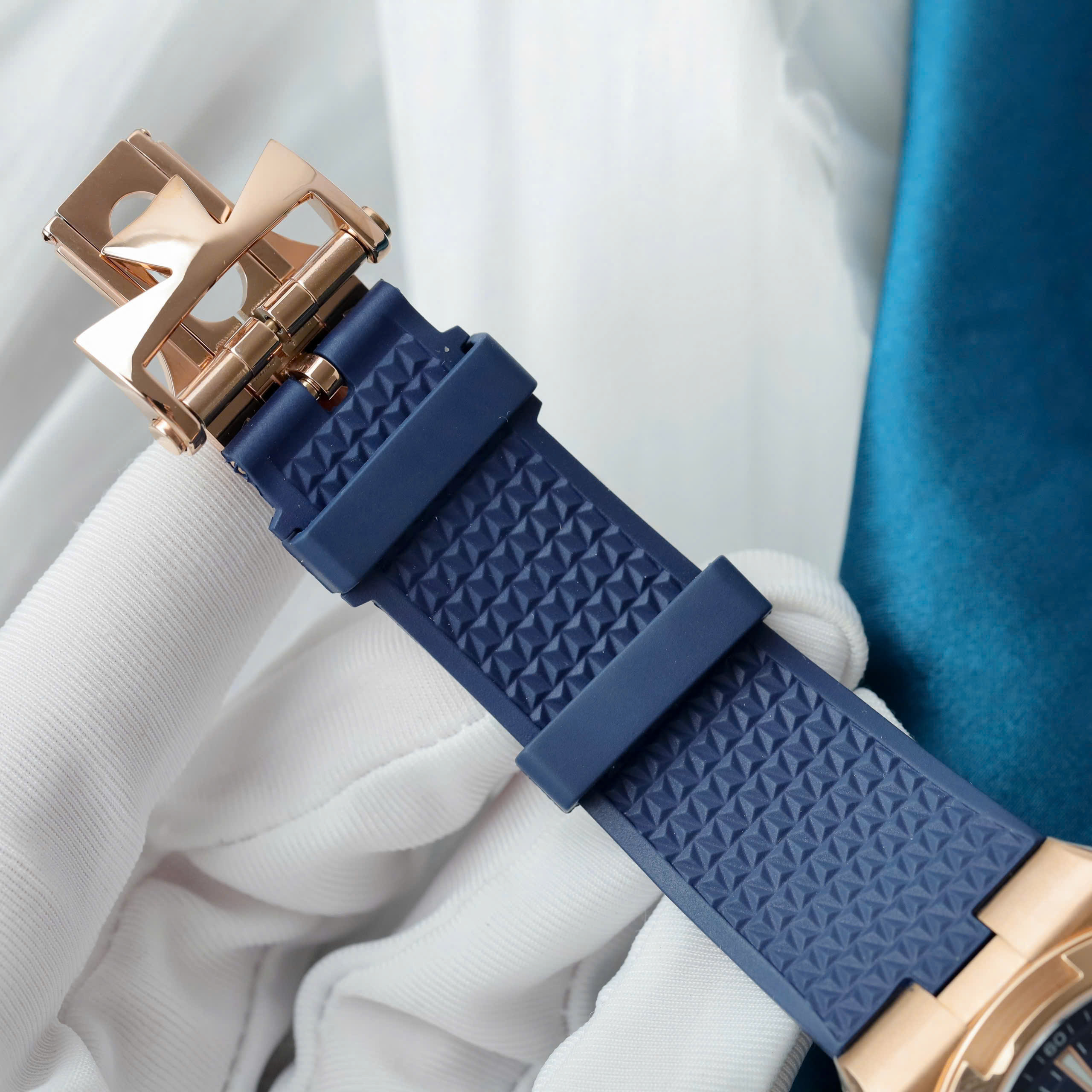 Đồng Hồ Vacheron Constantin Chế Tác Overseas 6000V Tourbillon Vàng Hồng Xưởng BBR 42,5mm (6)