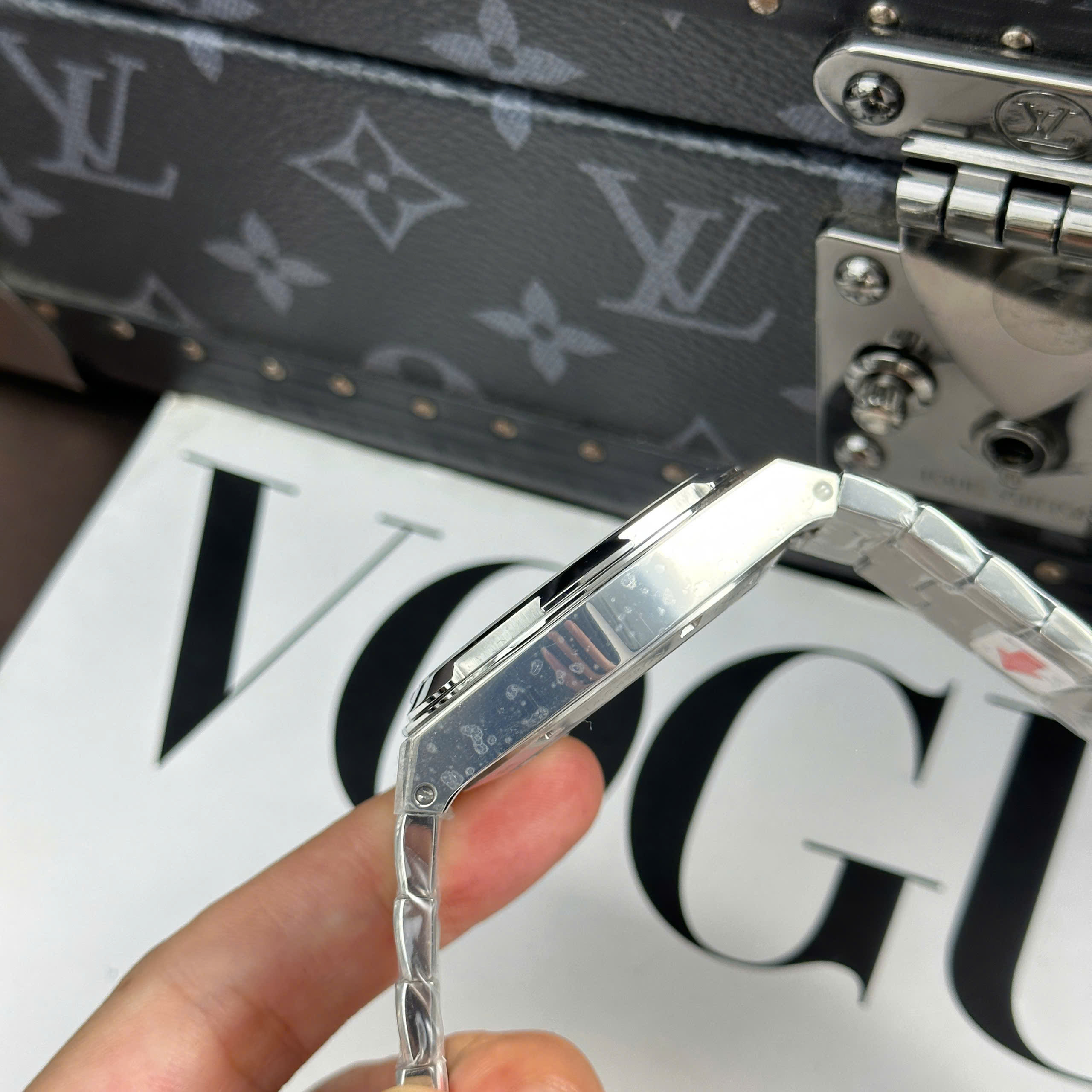 Đồng Hồ Vacheron Constantin Overseas 6000V Replica 11 Nhà Máy BBR 42,5mm (11)