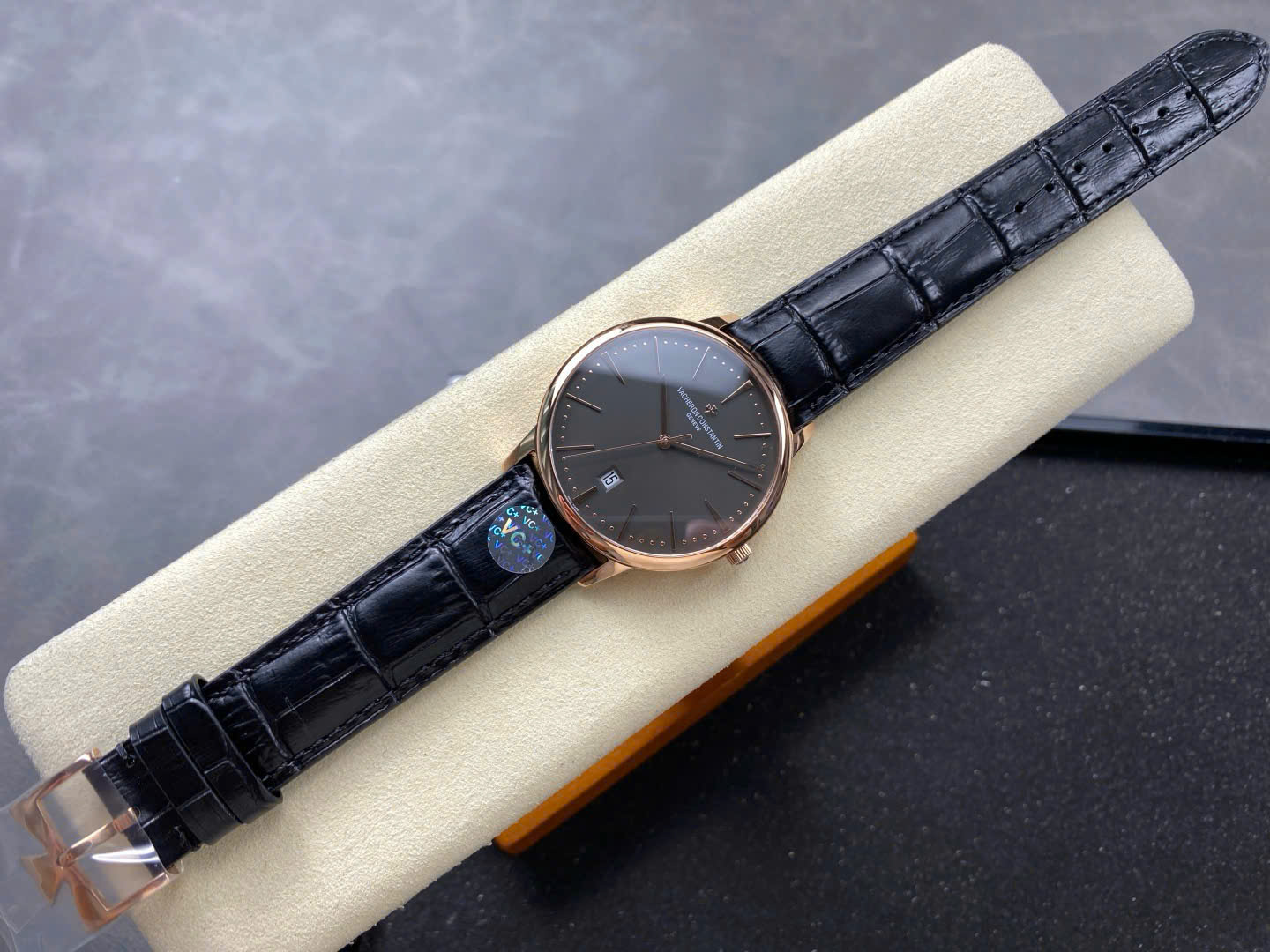 Đồng Hồ Vacheron Constantin Patrimony 85180 Rose Gold Mặt Xám Rep 11 Nhà Máy VS+ 40mm (8) Đồng Hồ Vacheron Constantin Patrimony 85180 Rose Gold Mặt Xám Rep 11 Nhà Máy VS+ 40mm (2)