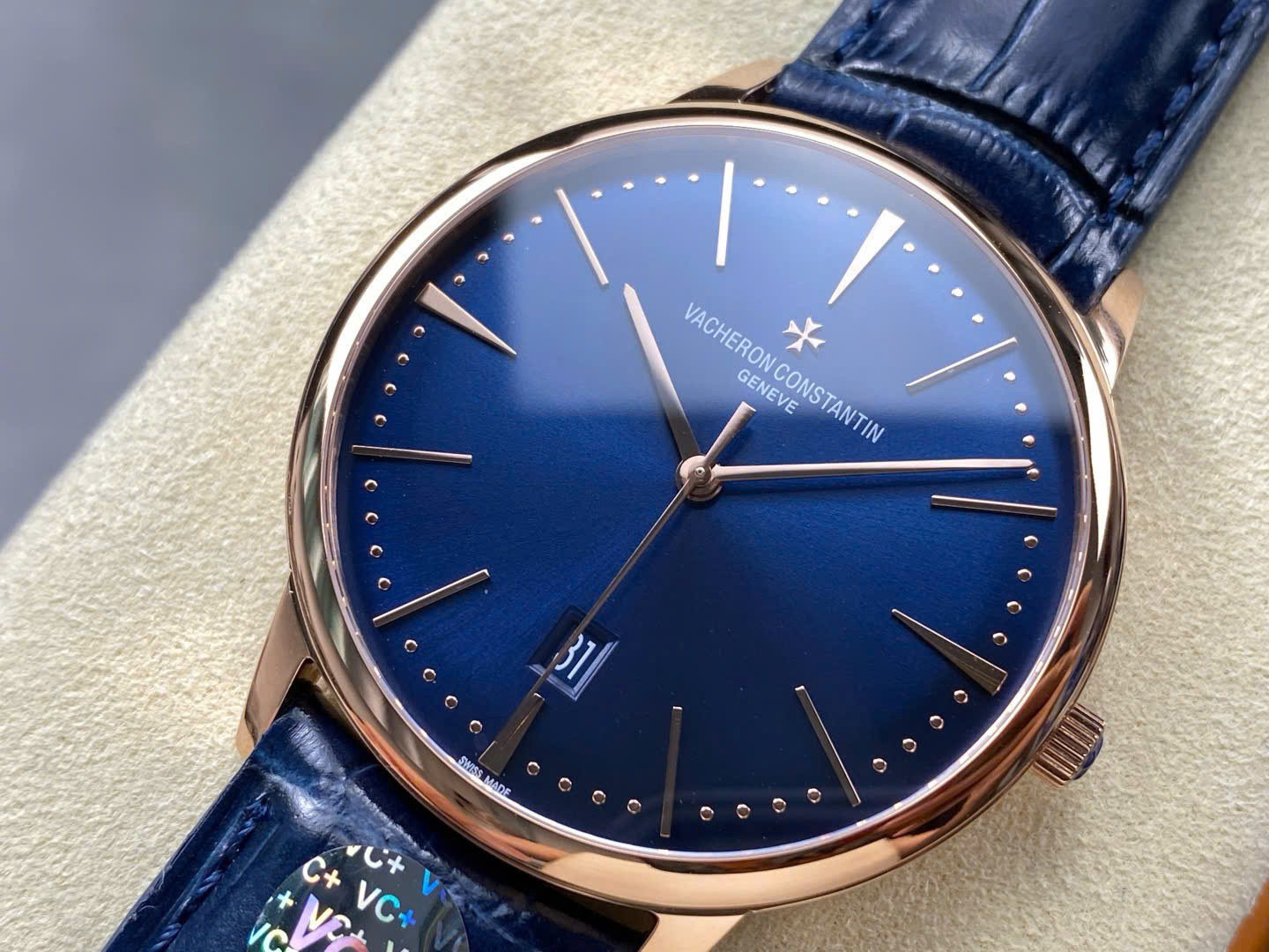 Đồng Hồ Vacheron Constantin Patrimony 85180 Rose Gold Màu Xanh Dương Rep 11 Nhà Máy VS+ 40mm (9) Đồng Hồ Vacheron Constantin Patrimony 85180 Rose Gold Màu Xanh Dương Rep 11 Nhà Máy VS+ 40mm (1)