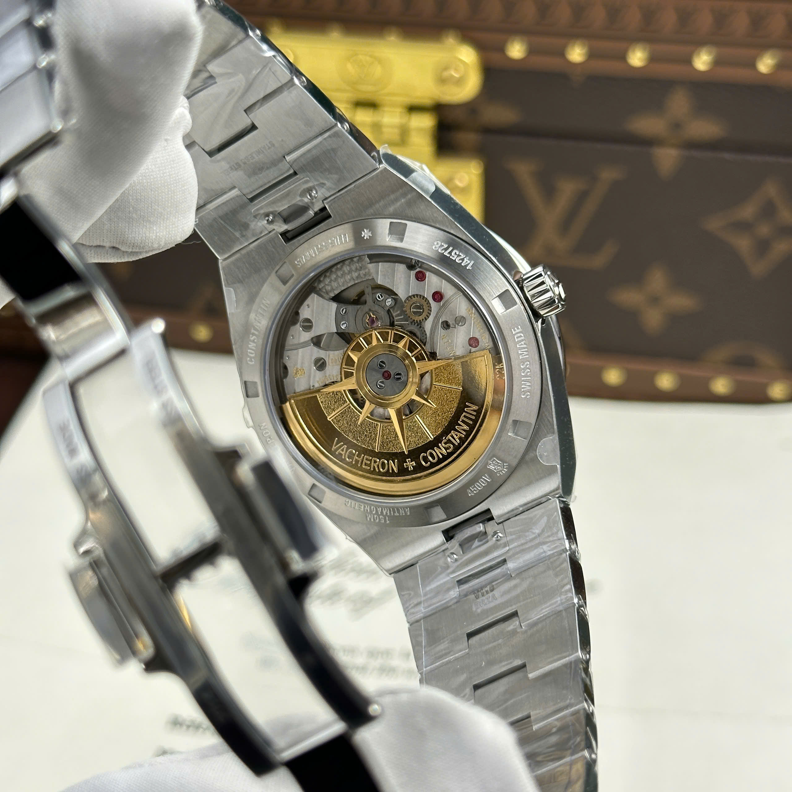 Đồng hồ Vacheron Constantin Chế Tác Overseas 4500V Mặt Đen Nhà Máy MKS 41mm (9)