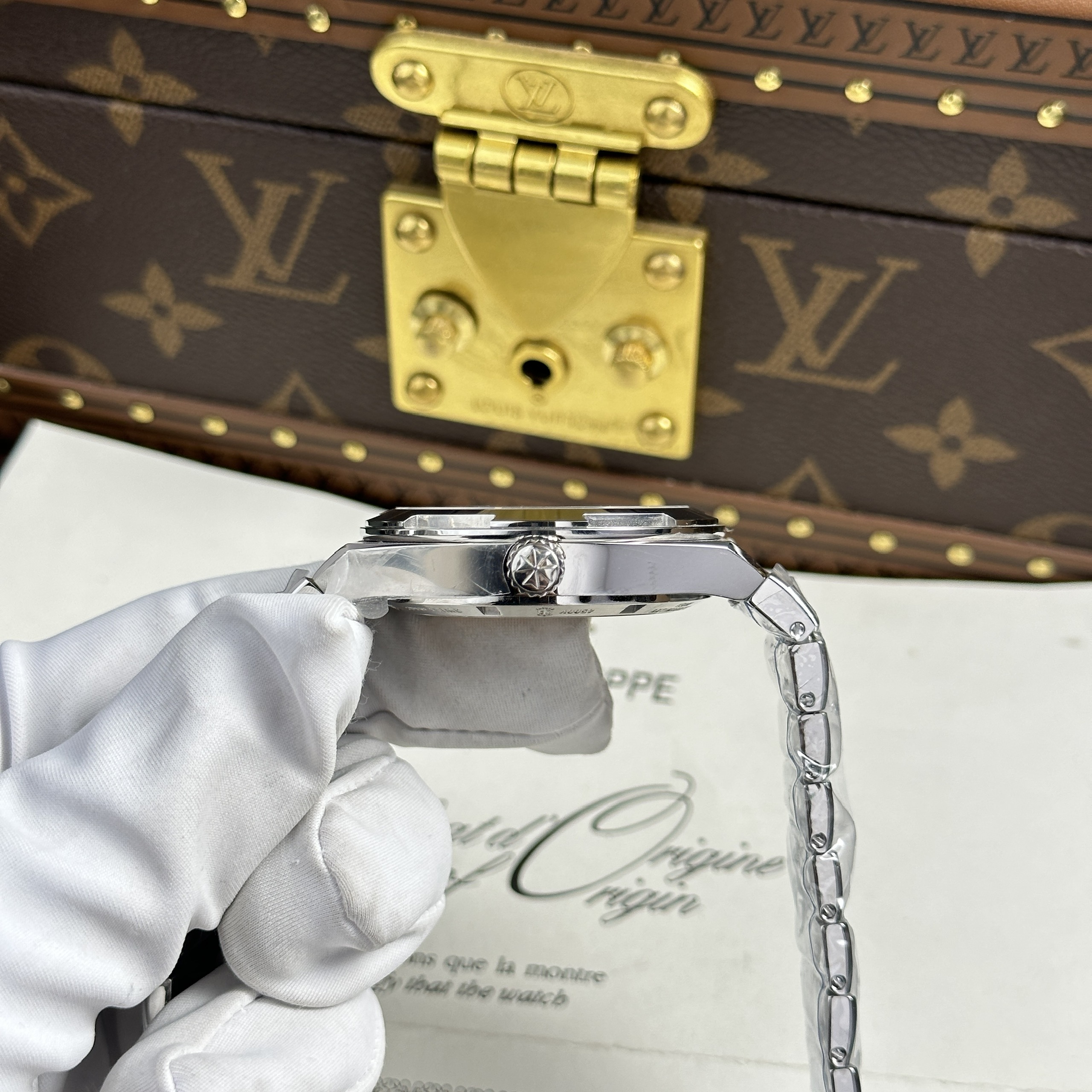 Đồng hồ Vacheron Constantin Chế Tác Overseas 4500V Mặt Trắng Nhà Máy MKS 41mm (3)