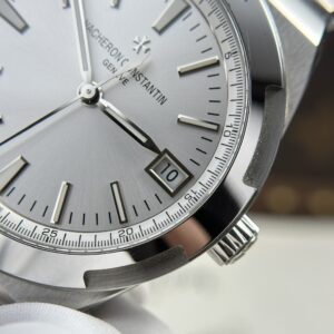 Đồng hồ Vacheron Constantin Chế Tác Overseas 4500V Mặt Trắng Nhà Máy MKS 41mm (1)