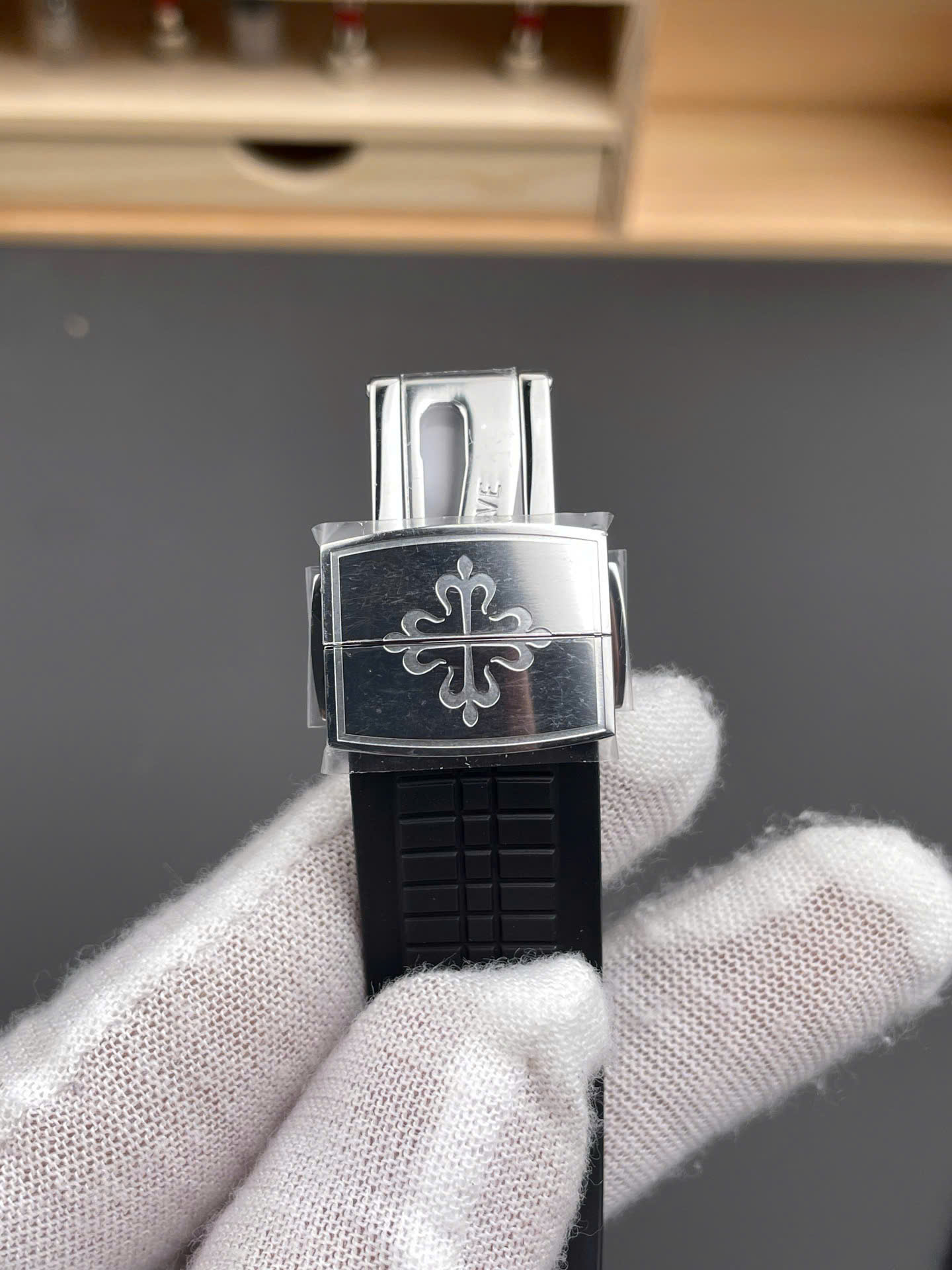 Đồng Hồ Patek Philippe Aquanaut 5167G Replica Cao Cấp Màu Đen Xưởng 3K 40mm (3)