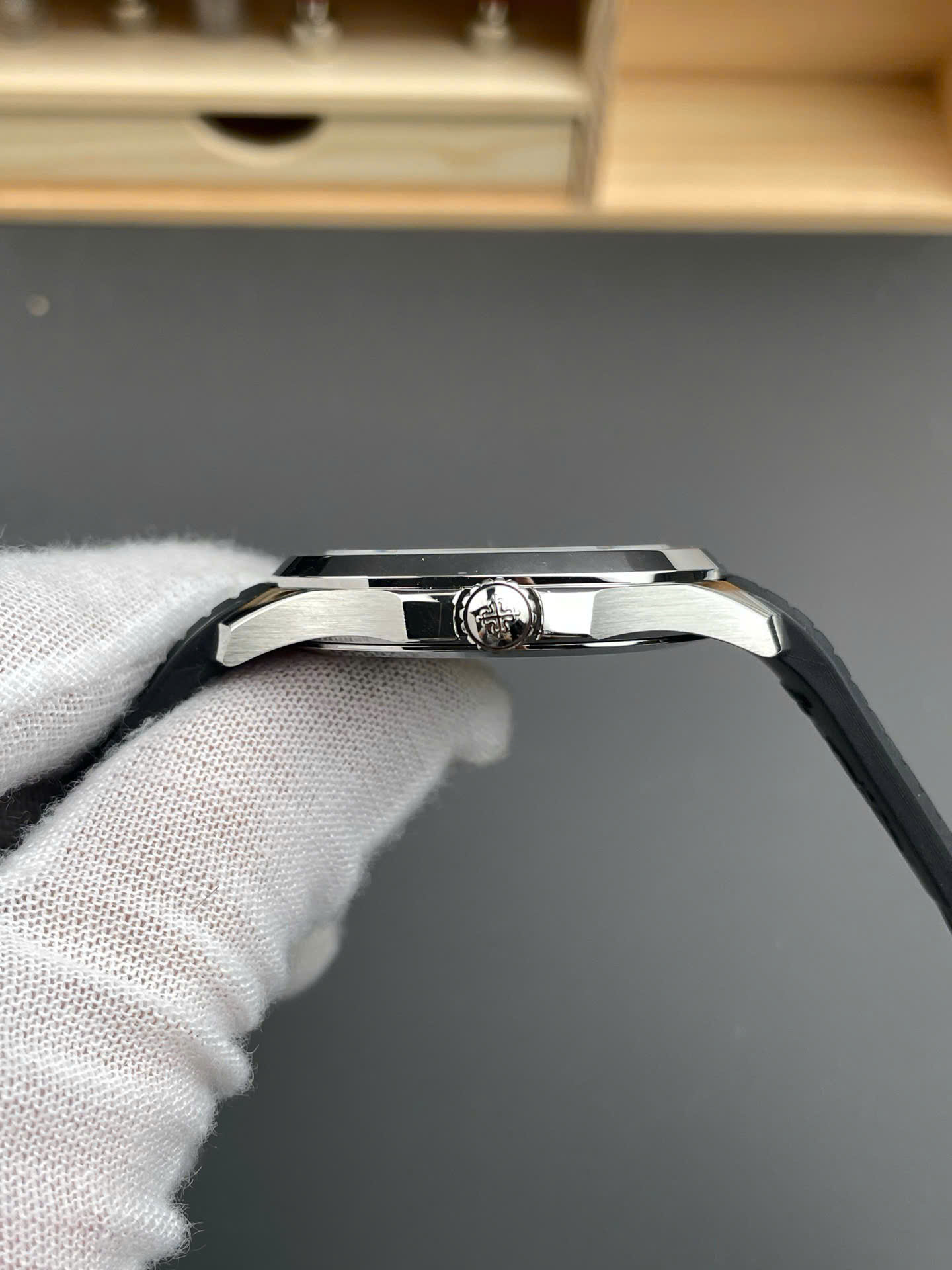 Đồng Hồ Patek Philippe Aquanaut 5167G Replica Cao Cấp Màu Đen Xưởng 3K 40mm (6)