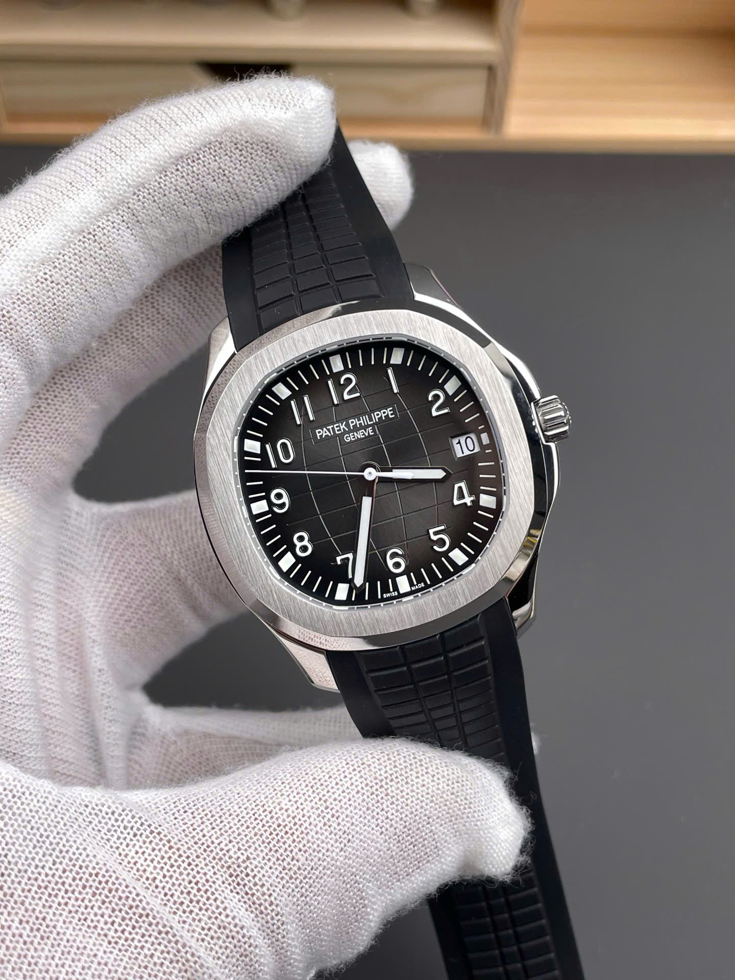 Đồng Hồ Patek Philippe Aquanaut 5167G Replica Cao Cấp Màu Đen Xưởng 3K 40mm (8) Đồng Hồ Patek Philippe Aquanaut 5167G Replica Cao Cấp Màu Đen Xưởng 3K 40mm (8)