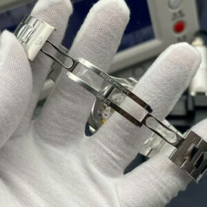 Đồng Hồ Patek Philippe Nautilus 5711 Mặt Số Trắng Replica Cao Cấp Xưởng 3K 40mm (5)