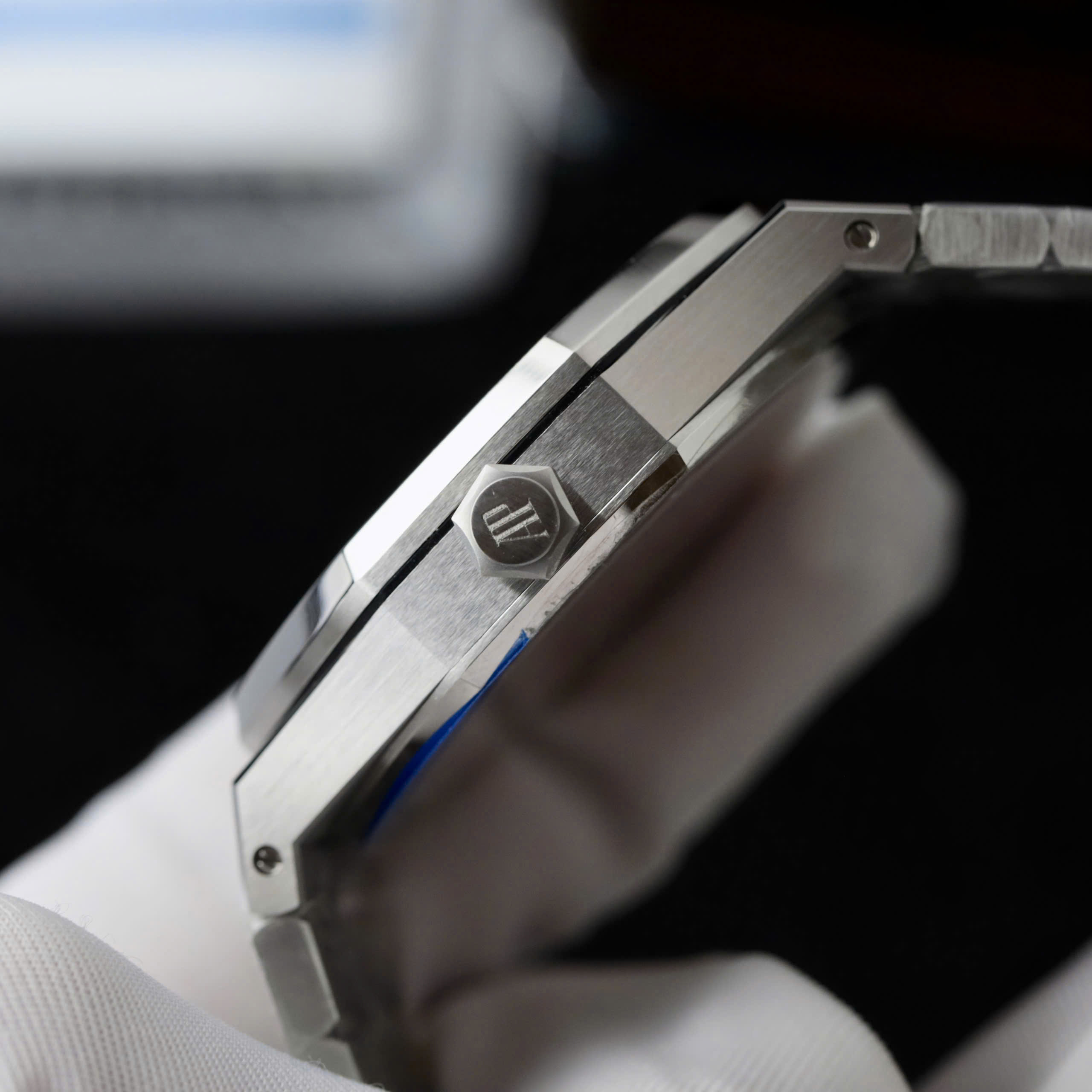 Đồng Hồ Audemars Piguet Royal Oak 15510BC Replica 11 Mặt Xanh Nhà máy ZF 41mm (7) Đồng Hồ Audemars Piguet Royal Oak 15510BC Replica 1:1 Mặt Xanh Nhà máy ZF 41mm