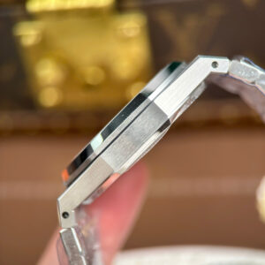 Đồng Hồ Audemars Piguet Royal Oak Openworked 15407 Chế Tác Lộ Máy Màu Vàng Skeleton 41mm