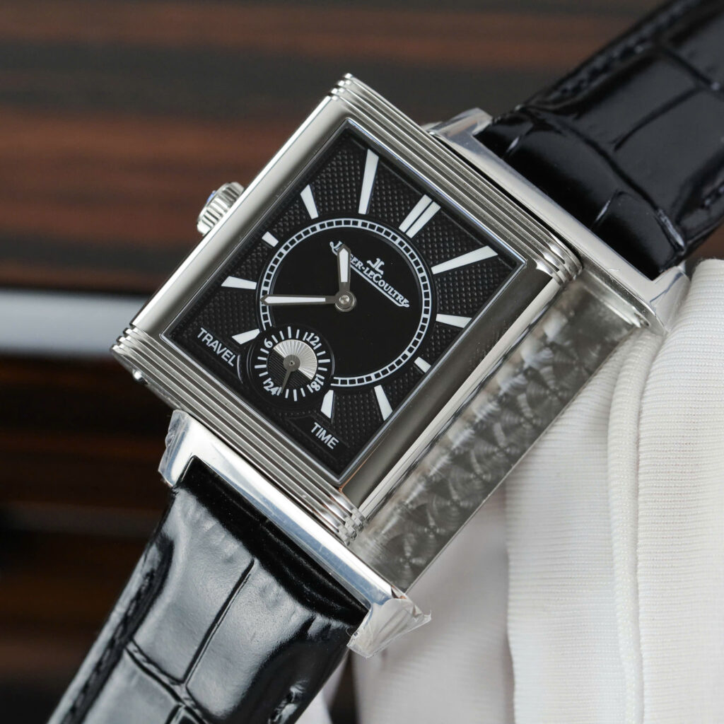 Đồng Hồ Jaeger LeCoultre Master Reverso Tribute Small Seconds Chế Tác 1:1 Hai Mặt Trắng Và Đen 28.3x47mm