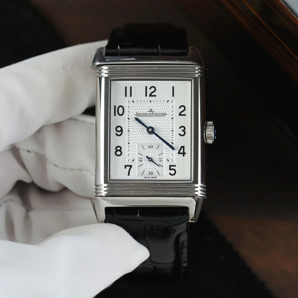 Đồng Hồ Jaeger LeCoultre Master Reverso Tribute Small Seconds Chế Tác 1:1 Hai Mặt Trắng Và Đen 28.3x47mm