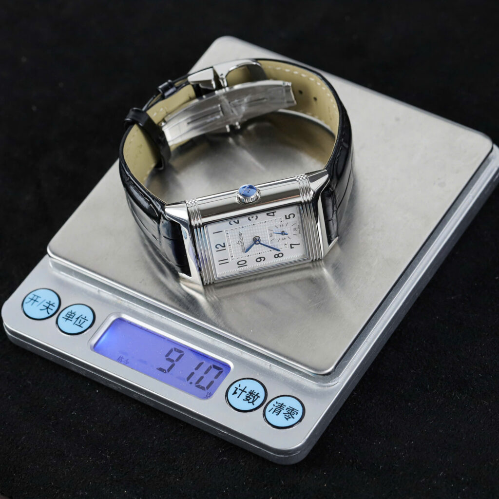Đồng Hồ Jaeger LeCoultre Master Reverso Tribute Small Seconds Chế Tác 1:1 Hai Mặt Trắng Và Đen 28.3x47mm