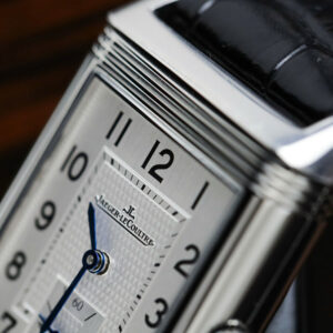 Đồng Hồ Jaeger LeCoultre Master Reverso Tribute Small Seconds Chế Tác 1:1 Hai Mặt Trắng Và Đen 28.3x47mm