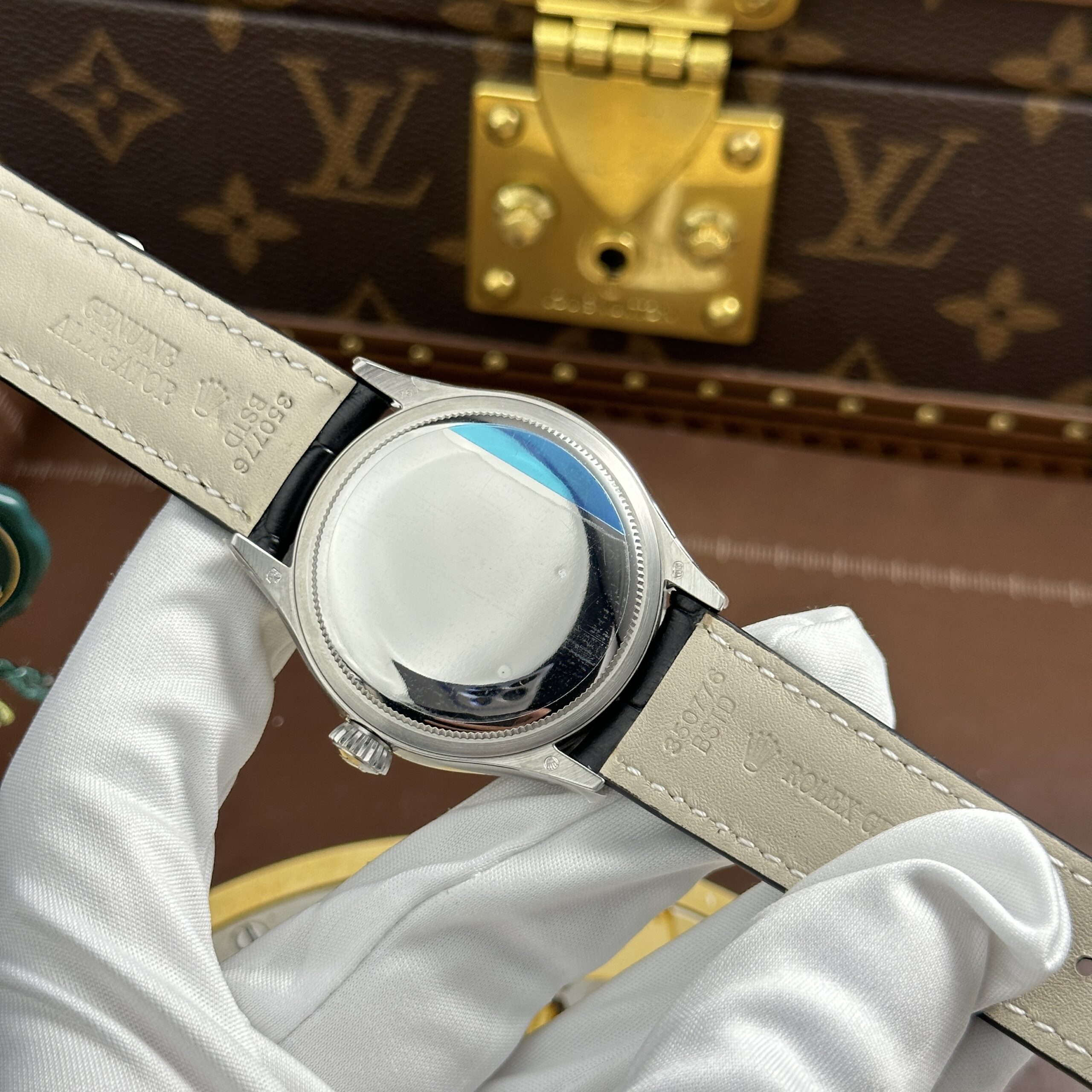 Đồng Hồ Rolex Cellini Dual Time 50529 Chế tác 11 Dây Da Nâu Nhà Máy KZ 39mm (9) Đồng Hồ Rolex Cellini Dual Time 50529 Chế tác 1:1 Dây Da Nâu Nhà Máy KZ 39mm