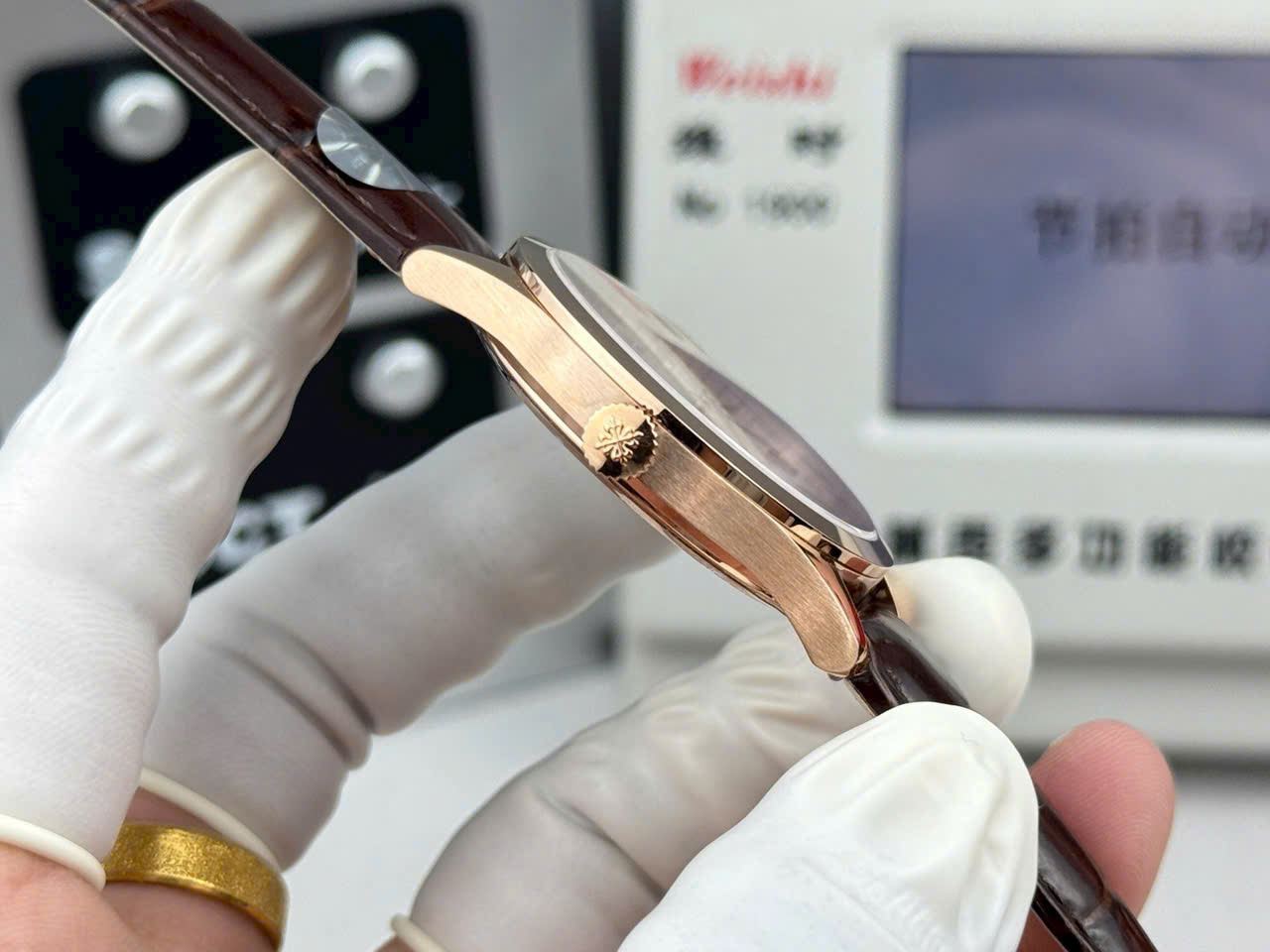 ĐỒNG HỒ PATEK PHILIPPE CALATRAVA 6119R-0001 CHẾ TÁC MẠ VÀNG HỒNG MẶT SỐ MÀU TRẮNG DÂY DA 39MM (3)