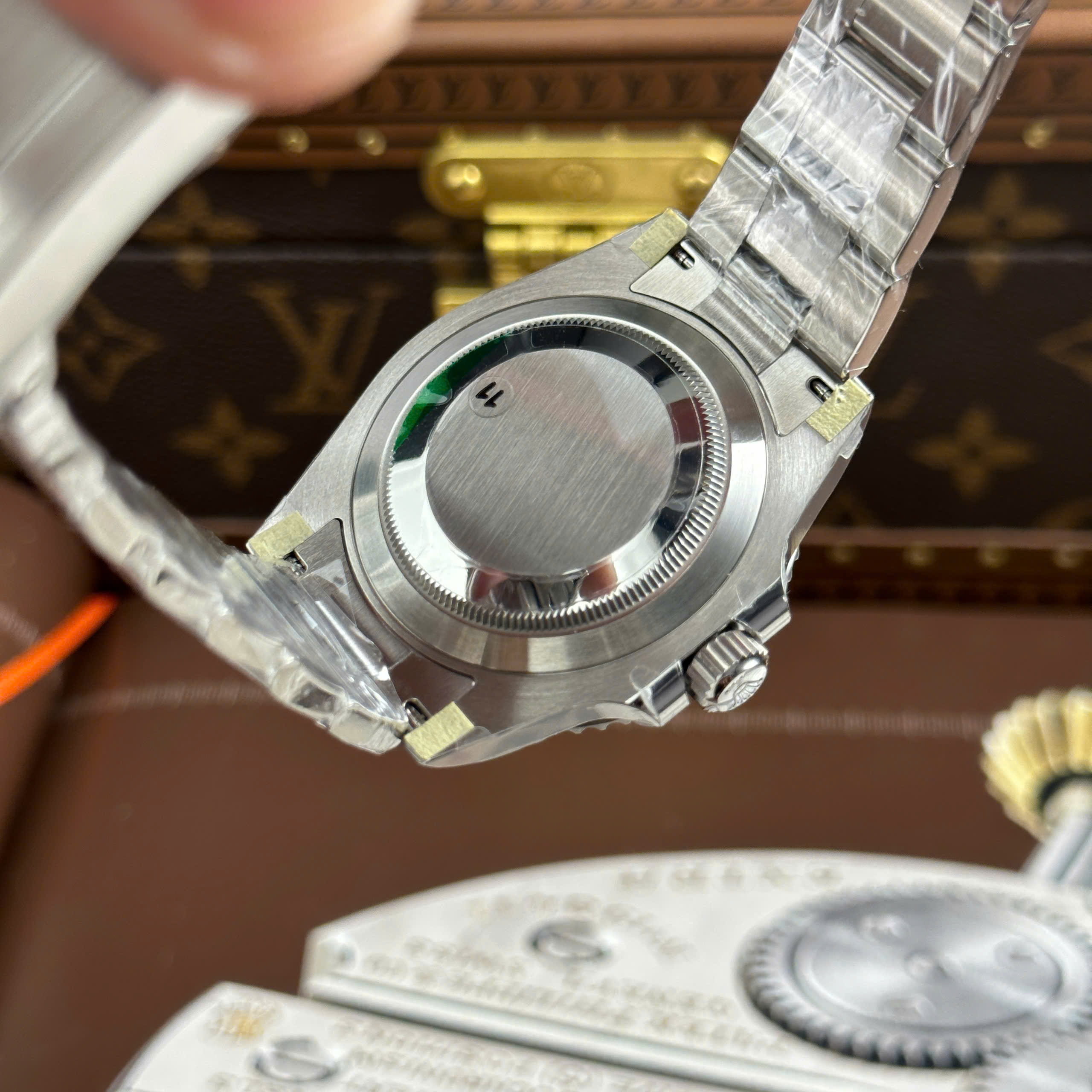 Đồng Hồ Rolex Submariner No Date 124060 Chế Tác Mặt Số Đen Nhà Máy VS 41mm (15) Đồng Hồ Rolex Submariner No Date 124060 Chế Tác Mặt Số Đen Nhà Máy VS 41mm (1)